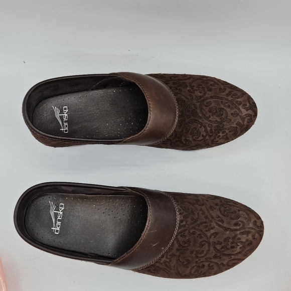 Dansko Prima brown suede leather clogs size 40 US size 9.5 / 10 - Picture 9 of 16